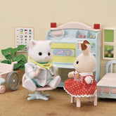 Sylvanian Families Köy Doktoru Başlangıç Seti 5705